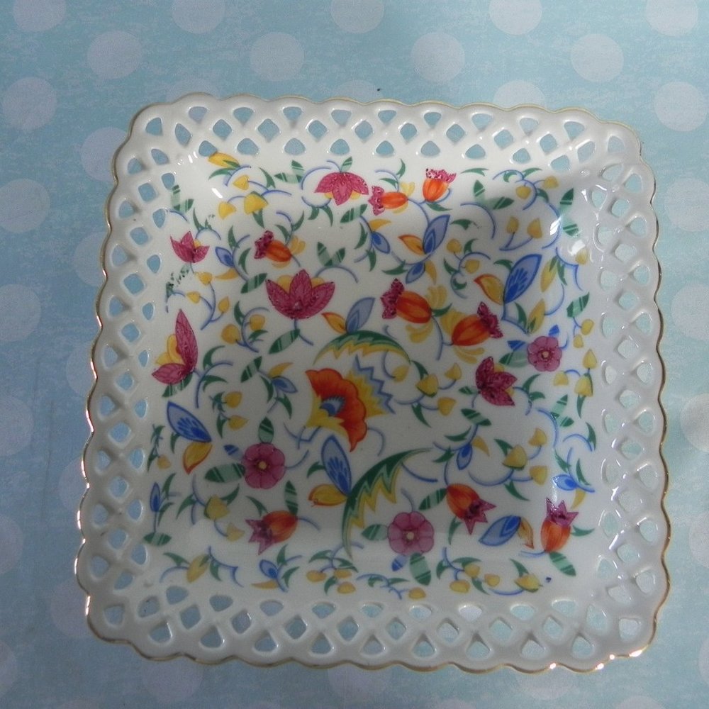 Square 6 1/4"x 6 1/4" Floral Antique Germany Bowl